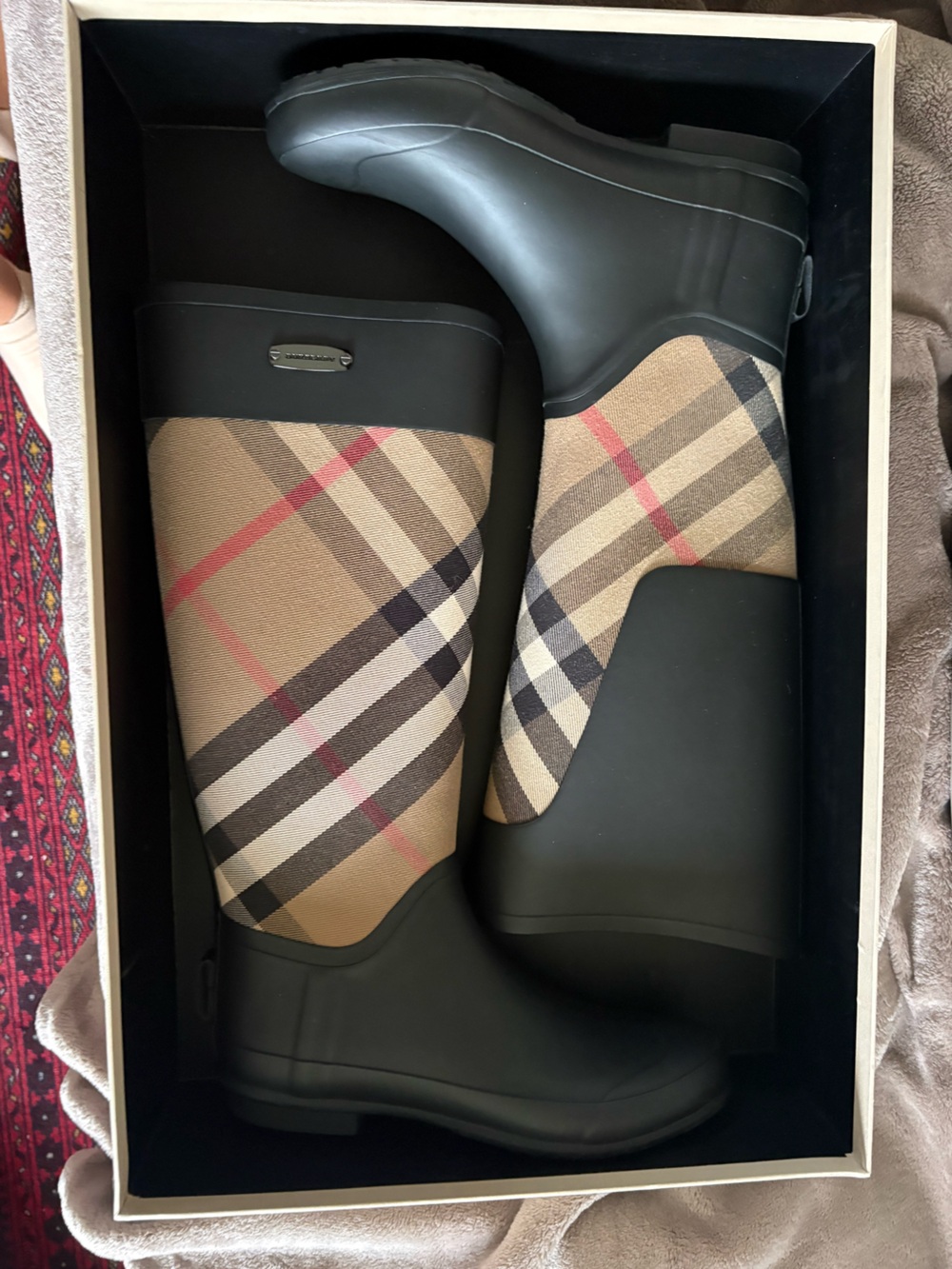 NWT- Burberry Cream Box with Brown Equestrian Logo